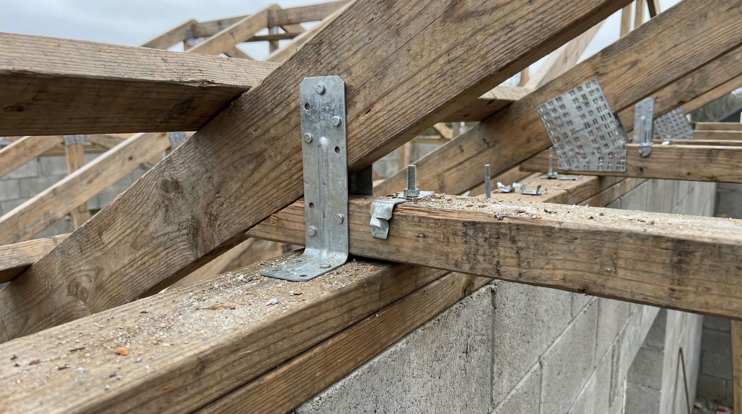 Hurricane strap roof connection diagram